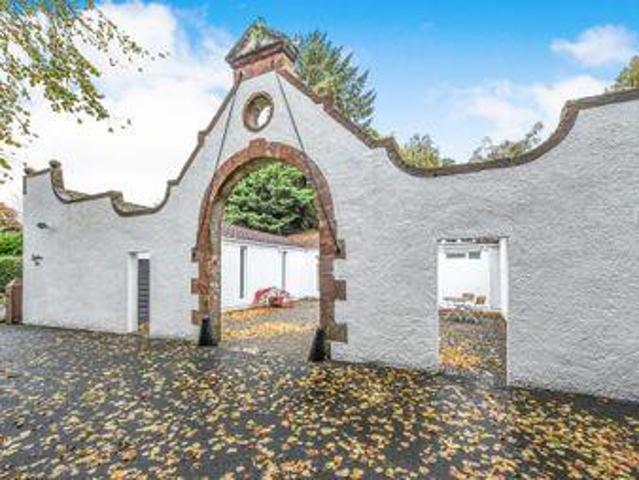 House for sale in Darvel, Scotland