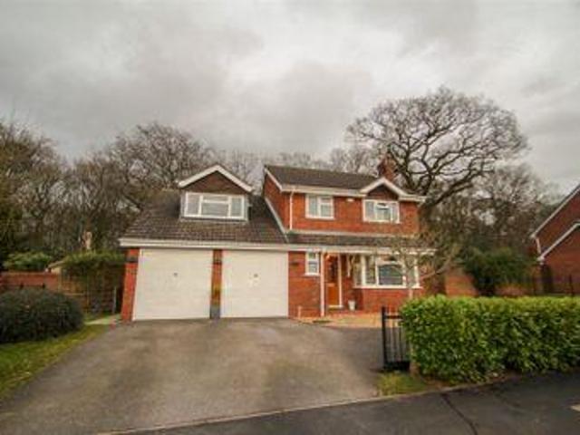 House for sale in Stoke-on-Trent