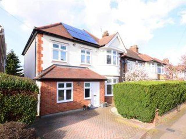 House for sale in Epping