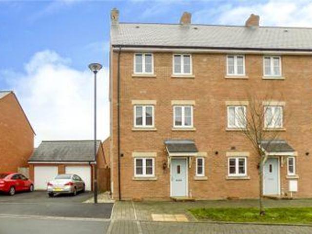 House for sale in Swindon