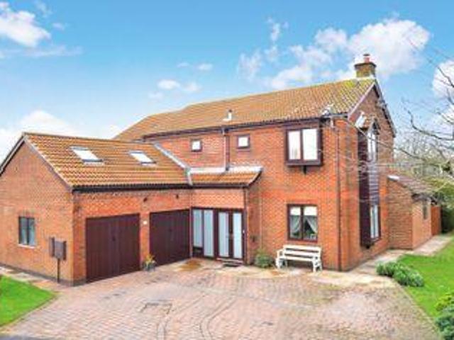 House for sale in Harrogate, North Yorkshire