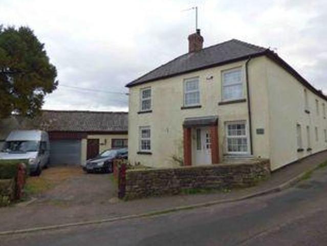 House for sale in Bromsberrow Heath, Gloucestershire