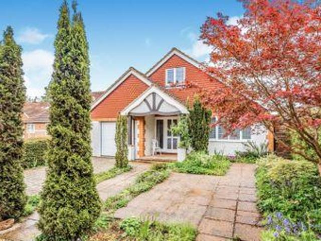 House for sale in Fole, Surrey