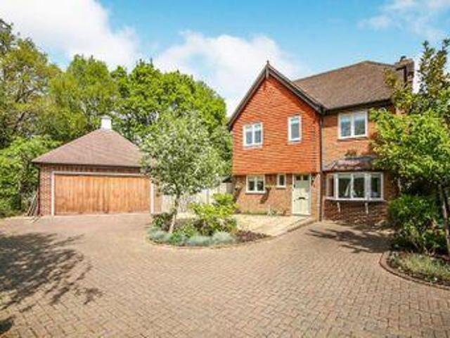 House for sale in The Butts, Kent