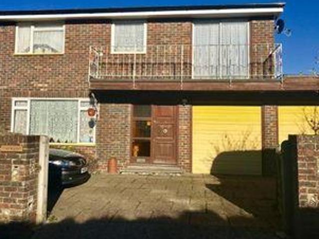 House for sale in Newhaven, Lewes