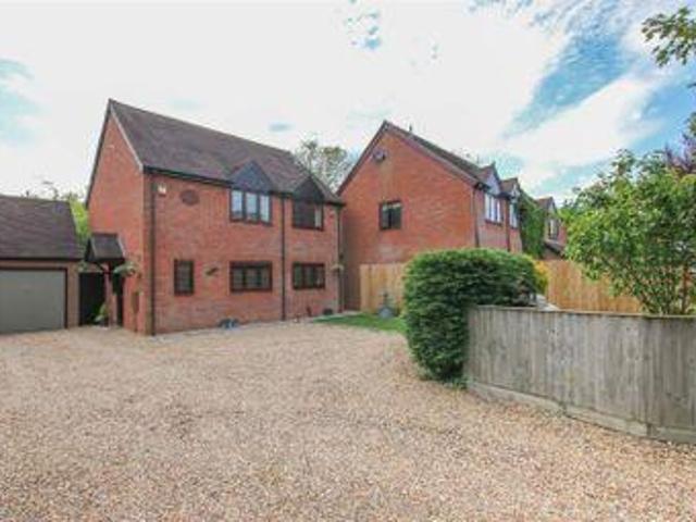 House for sale in Aylesbury, Buckinghamshire