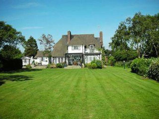 House for sale in Calderstones