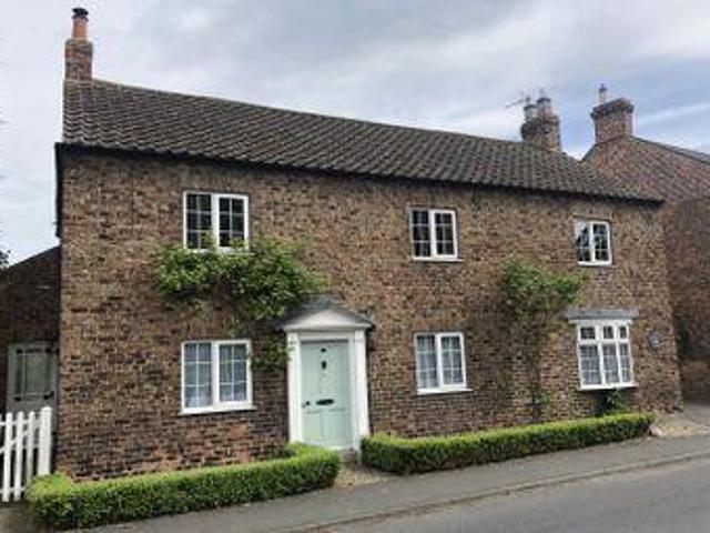 House for sale in Thirsk, North Yorkshire