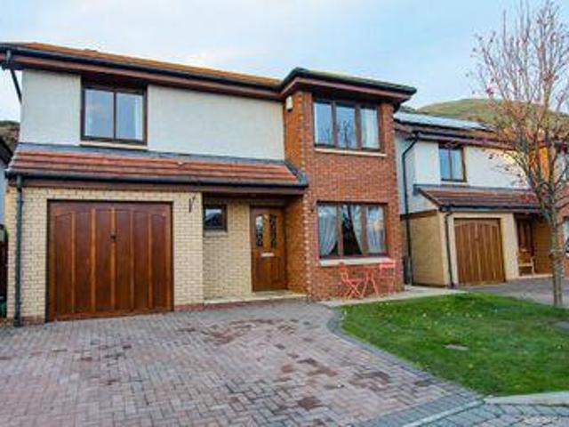 House for sale in Menstrie, Scotland