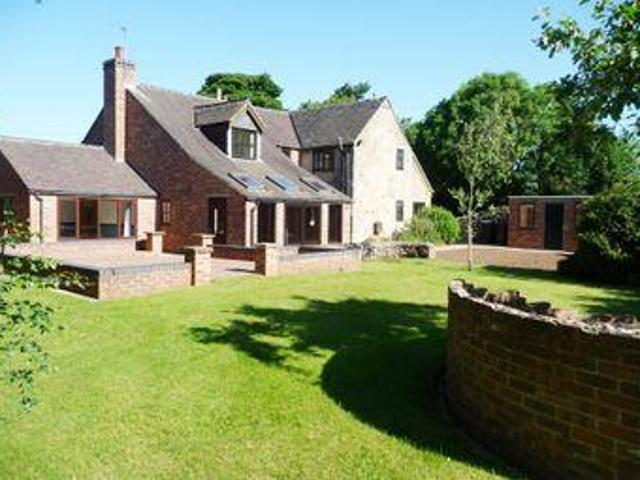 House for sale in Caldermill, East Midlands