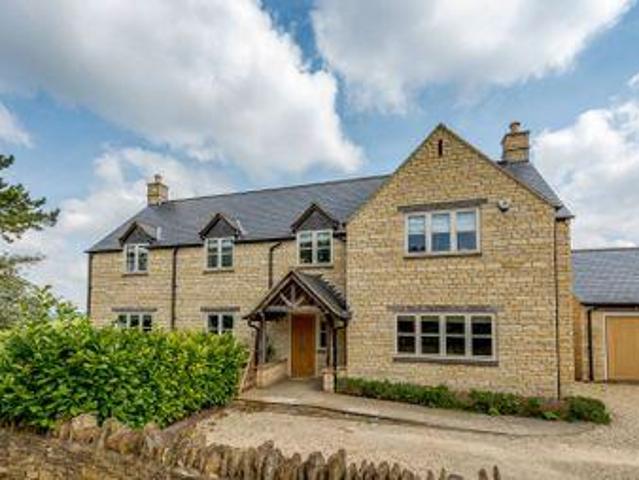 House for sale in Brackley, West Northamptonshire