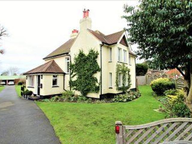 House for sale in Glynde, West Sussex