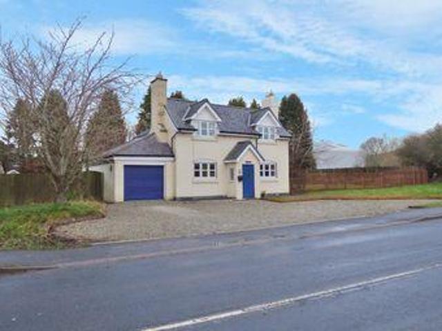 House for sale in Corwen, Wales