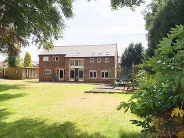House for sale in Roby Mill, Lancashire