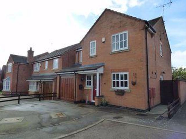 House for sale in Northampton, Northamptonshire