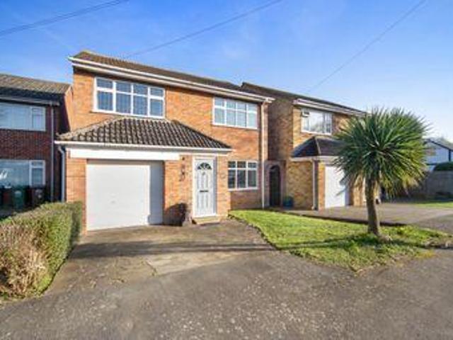 House for sale in Lower Halliford, Surrey