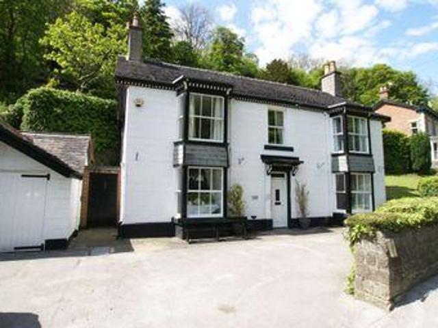House for sale in Froggatt, East Midlands