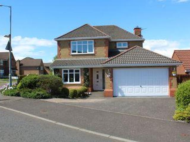 House for sale in Kilwinning, Scotland