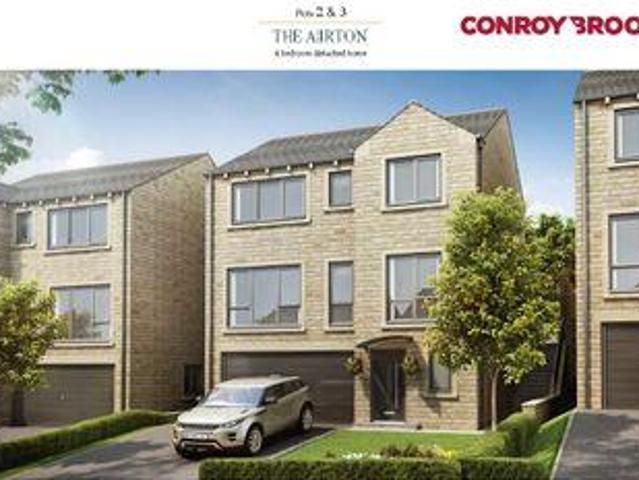 House for sale in Huddersfield, West Yorkshire