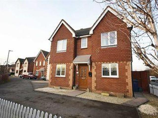 House for sale in Gloucester, Gloucestershire