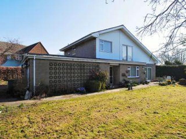 House for sale in Loundsley Green, East Midlands