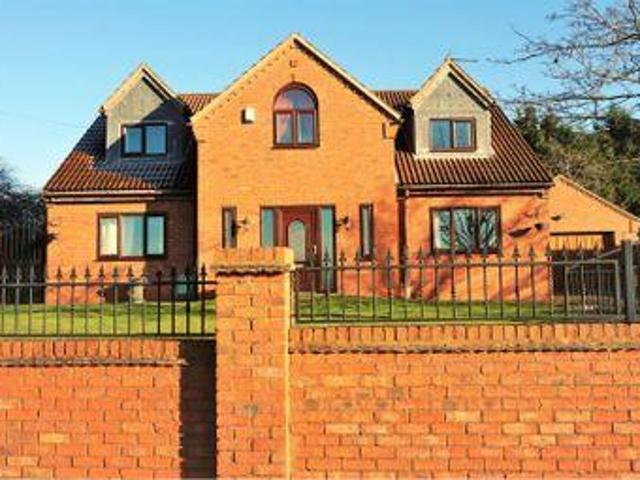 House for sale in Alverton, East Midlands