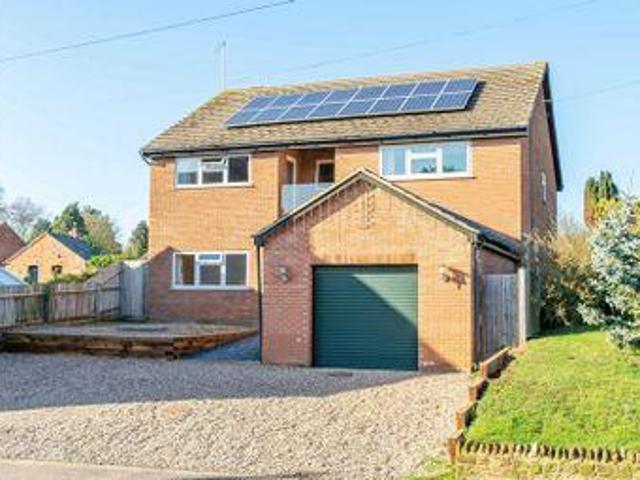 House for sale in Northampton, Northamptonshire
