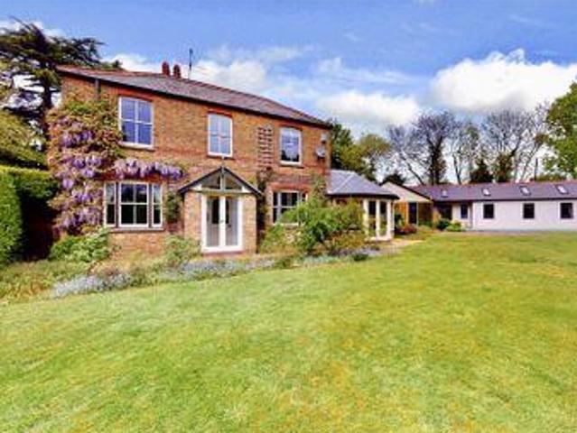House for sale in Pouchen End, Hertfordshire