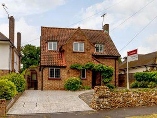 House for sale in Chertsey, Runnymede