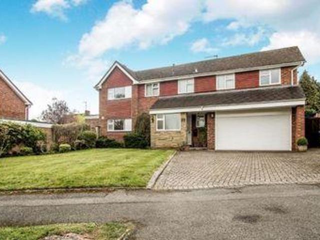 House for sale in Leatherhead, Mole Valley