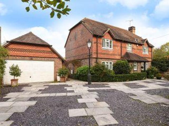 House for sale in Horsham, West Sussex