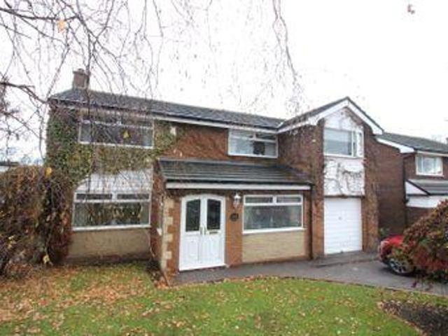 House for sale in Brighouse, West Yorkshire