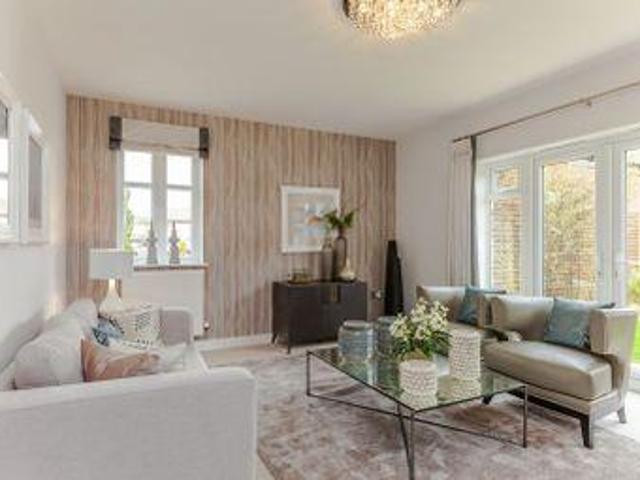 House for sale in Brackley, West Northamptonshire