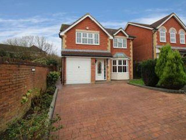 House for sale in Crawley, West Sussex