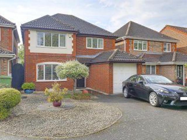 House for sale in Oad Street, Kent