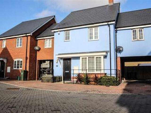 House for sale in Dale Hill, Essex