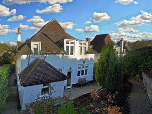 House for sale in Fole, Surrey