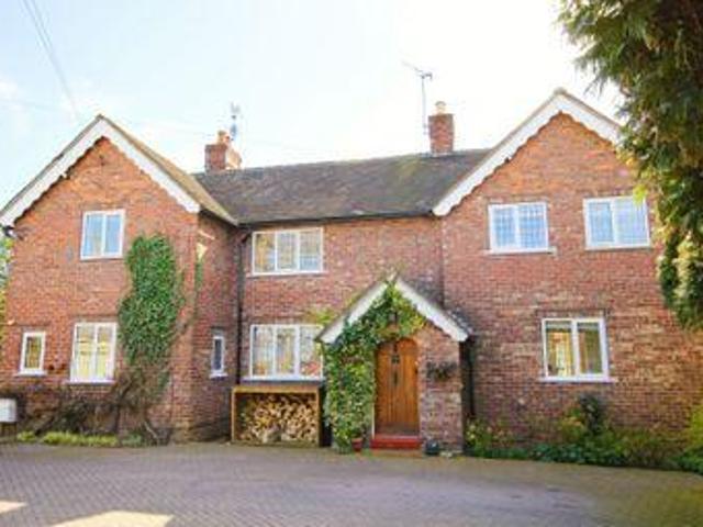 House for sale in Leftwich, Cheshire
