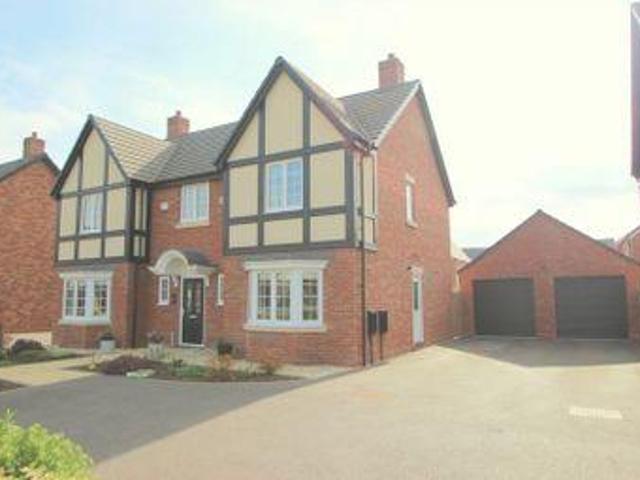 House for sale in Warwick, Warwickshire