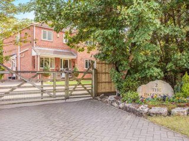 House for sale in Pontefract, West Yorkshire