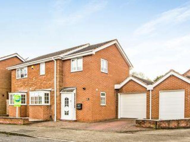 House for sale in Potters Corner, East Midlands