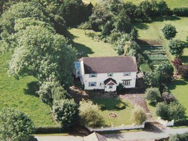House for sale in Higher Bartle, Lancashire