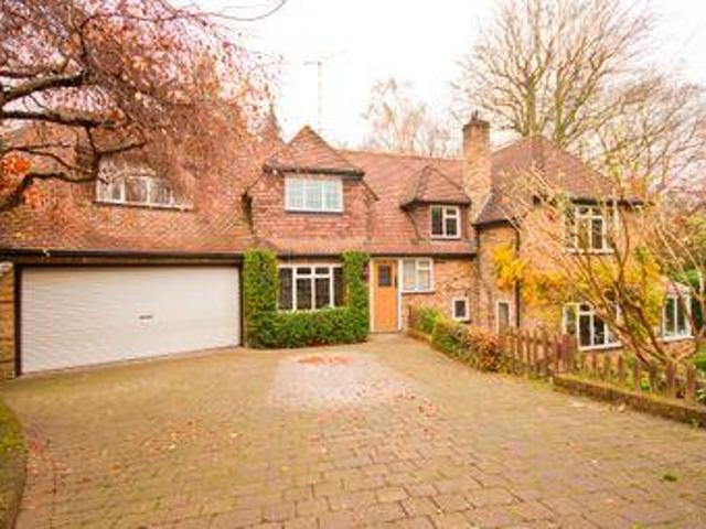 House for sale in Batchworth, Hertfordshire