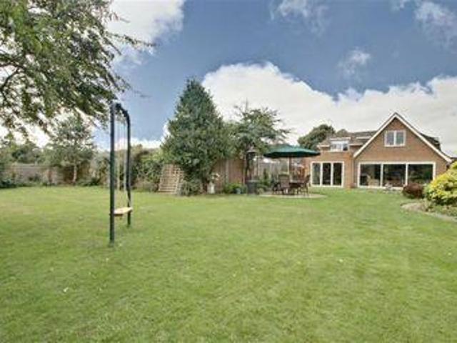House for sale in Pouchen End, Hertfordshire