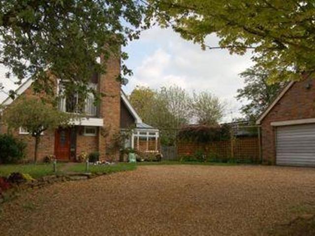 House for sale in Northampton, Northamptonshire
