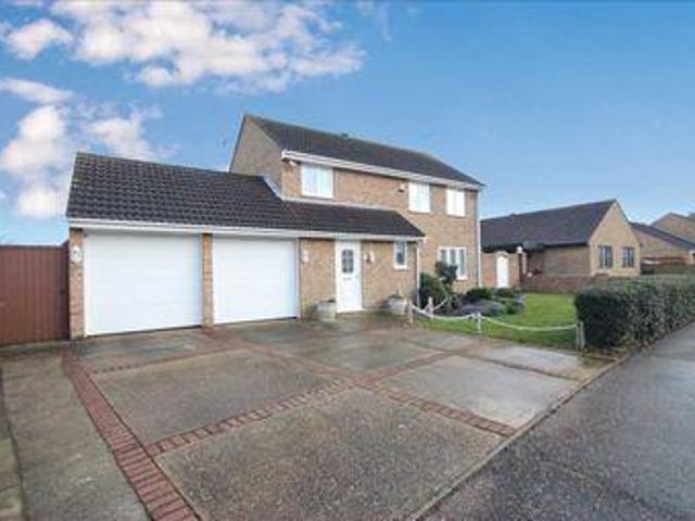 House for sale in Dale Hill, Essex