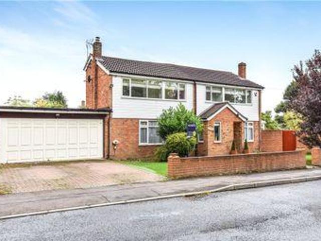 House for sale in Crowthorne, Bracknell Forest