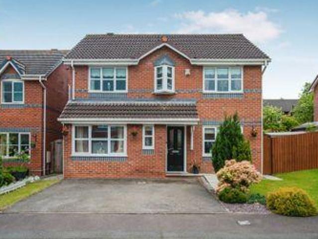 House for sale in Roby Mill, Lancashire
