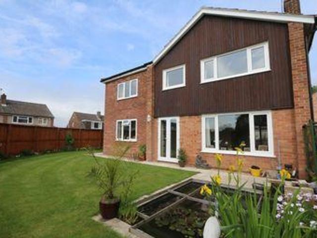 House for sale in Fishers Green, North Yorkshire