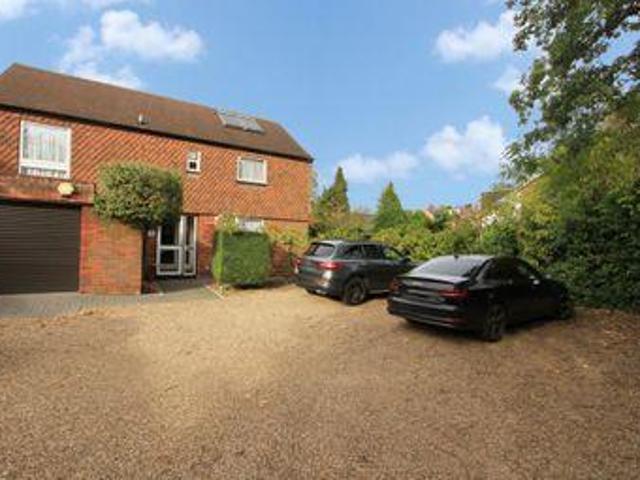 House for sale in Pinner, Greater London